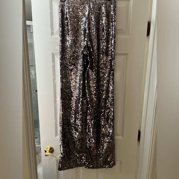 Good American Sequin Wide Leg Pants - Picture 9 of 10